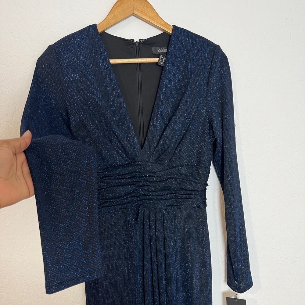 Aidan Mattox V-Neck Long Sleeve Knit Gown - Picture 4 of 11